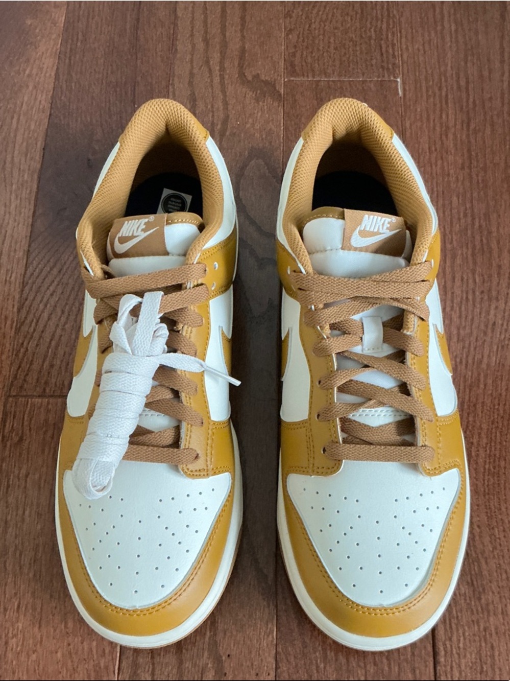 Nike Mens Dunk Low Retro Pale Ivory/Wheat-Pale Ivory (HF5441 108) - 9.5 - NWOB - Picture 3 of 7